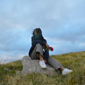 Listen to the one you adore song with lyrics from Jeline