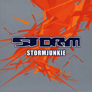 ดาวน์โหลดและฟังเพลง Chaser พร้อมเนื้อเพลงจาก Storm