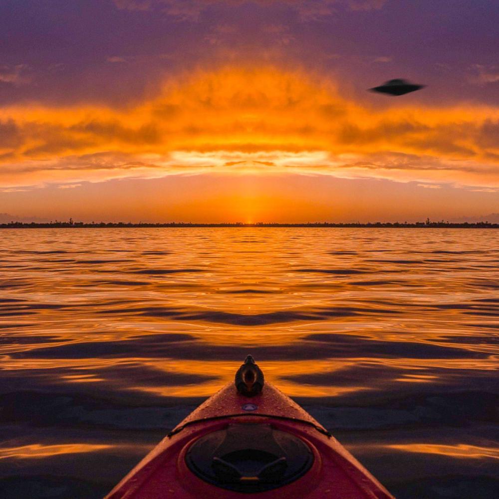 SOUND TRAVELER