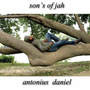 ดาวน์โหลดและฟังเพลง Every One พร้อมเนื้อเพลงจาก Antonius Daniel