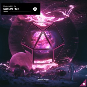 收听Dizztortia的Keeps Me High歌词歌曲