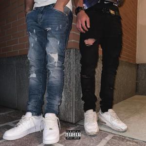 收聽Mikro的Jeans (feat. Zacky) (Explicit)歌詞歌曲