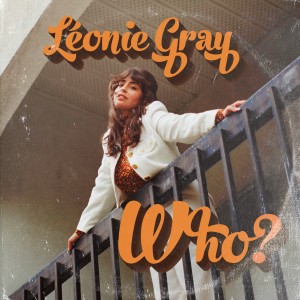 ดาวน์โหลดและฟังเพลง Parachute พร้อมเนื้อเพลงจาก Léonie Gray