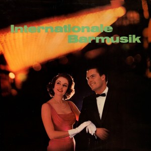 ดาวน์โหลดและฟังเพลง Moskauer Nächte พร้อมเนื้อเพลงจาก Das Walter Pons-Trio