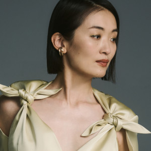 Dengarkan lagu Bounce up all the time nyanyian RUNG HYANG dengan lirik