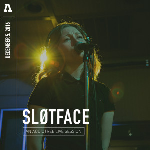 收听Slutface的Shave My Head (Audiotree Live Version)歌词歌曲
