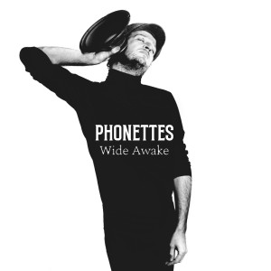 ดาวน์โหลดและฟังเพลง Wide Awake พร้อมเนื้อเพลงจาก Phonettes
