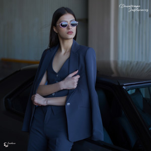 ดาวน์โหลดและฟังเพลง Chilled Night พร้อมเนื้อเพลงจาก Silbermaus