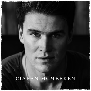 ดาวน์โหลดและฟังเพลง Man on a Wire พร้อมเนื้อเพลงจาก Ciaran McMeeken