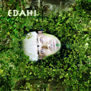 收聽Edahi的Edahi歌詞歌曲