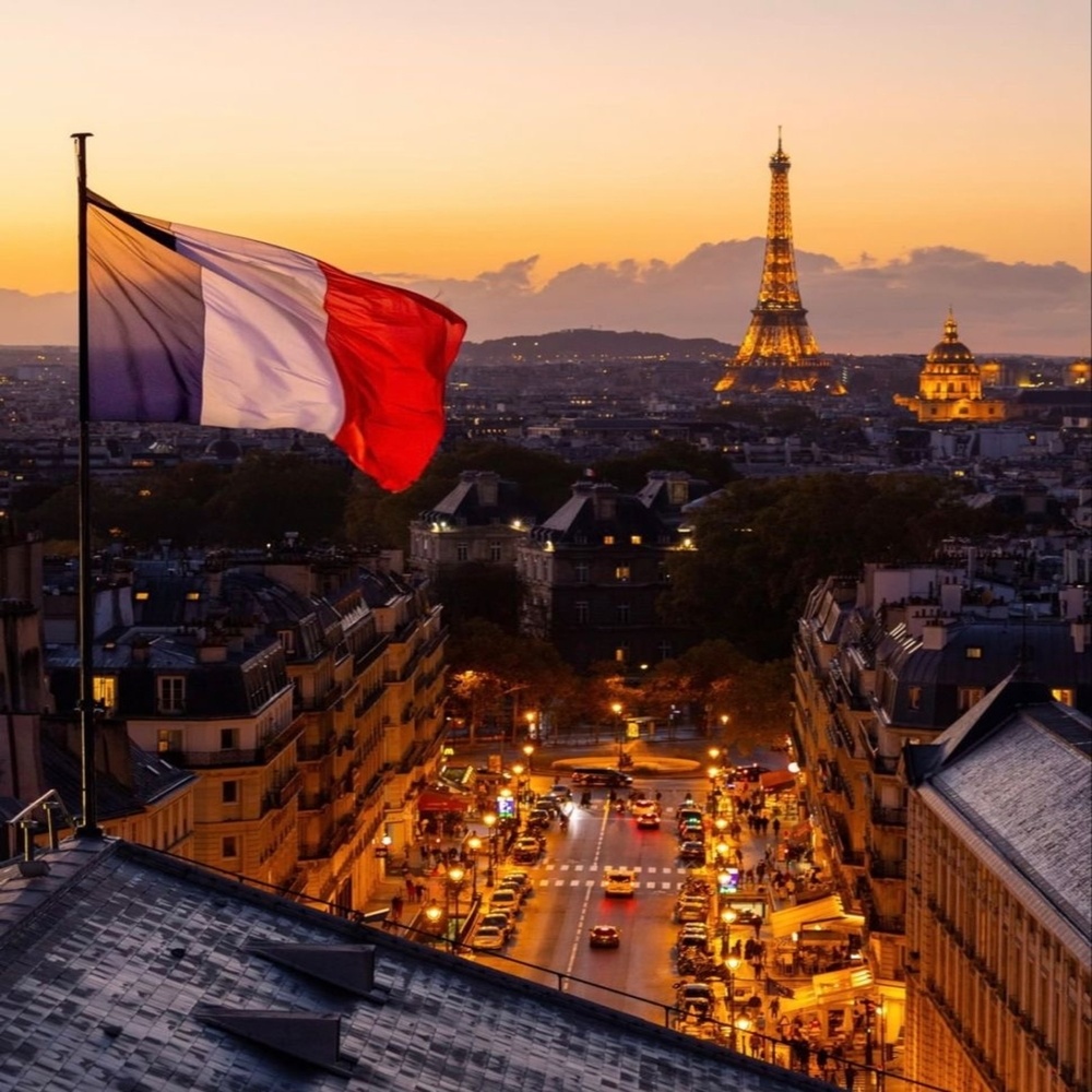 Paris (Explicit)