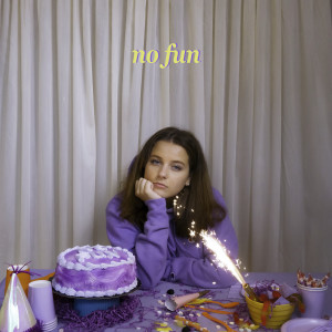 ดาวน์โหลดและฟังเพลง No Fun พร้อมเนื้อเพลงจาก Anna Sofia