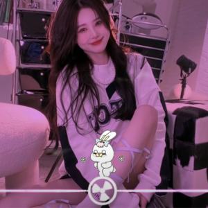 Listen to 张茜 - 有没有那么一首歌 (DJ抖音版) 有没有一首歌会让你想起我 - 周华健 | (DJ潘太风版) song with lyrics from 潘太风