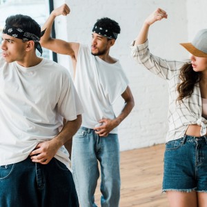 default playlist img