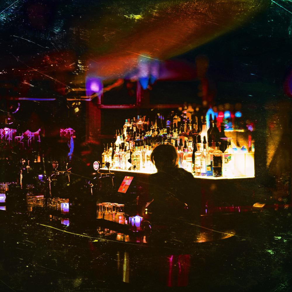 En el mismo bar (Explicit)