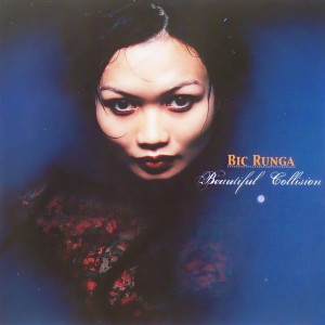 ดาวน์โหลดและฟังเพลง Gravity พร้อมเนื้อเพลงจาก Bic Runga