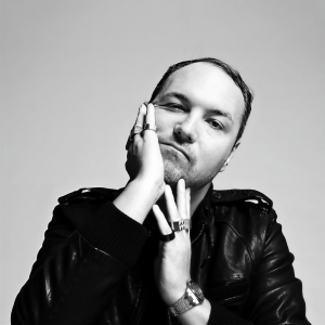 Rune RK ดาวน์โหลดและฟังเพลงฮิตจาก Rune RK