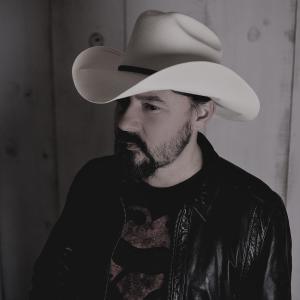 ดาวน์โหลดและฟังเพลง Aléjate de Mi (Desde el Norte) พร้อมเนื้อเพลงจาก Kelo McKane