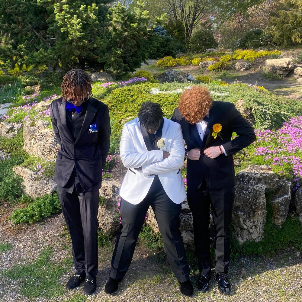 Dead Presidentz (feat. Skii, Rated.R & Alphizzy|Explicit)