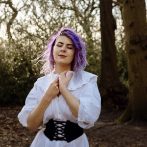 Listen to Weave song with lyrics from Fran Minney