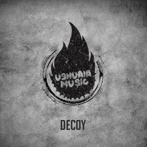 ดาวน์โหลดและฟังเพลง Decoy พร้อมเนื้อเพลงจาก MOT3K