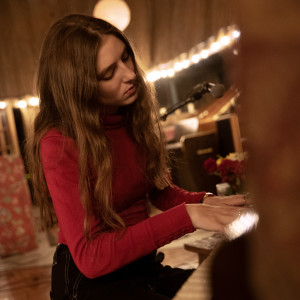 ดาวน์โหลดและฟังเพลง I Only Want To Be With You พร้อมเนื้อเพลงจาก Birdy