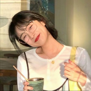 收聽戚夢想的走在冷雨中 (DJ戚夢想、DJ虞姬版)歌詞歌曲