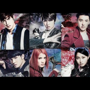 Listen to Wo Bu Shi Ni Gai Ai De Na Ge Ren song with lyrics from Pets (曾沛慈)