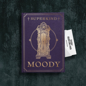 Dengarkan MOODY lagu dari SUPERKIND dengan lirik