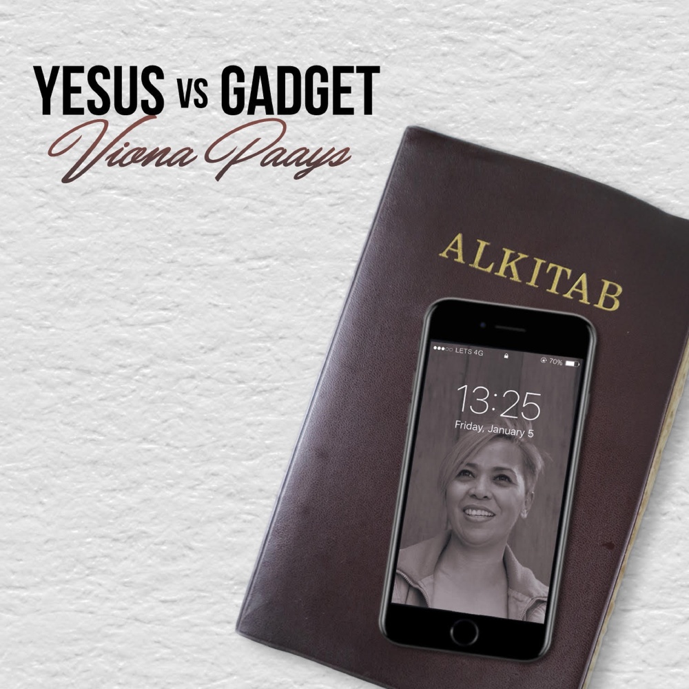 Yesus Vs Gadget