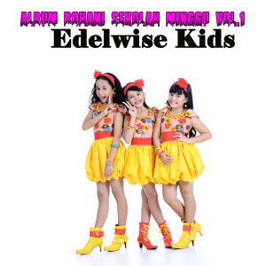 Dengarkan Dibadai Topan Dunia lagu dari Edelwise Kids dengan lirik