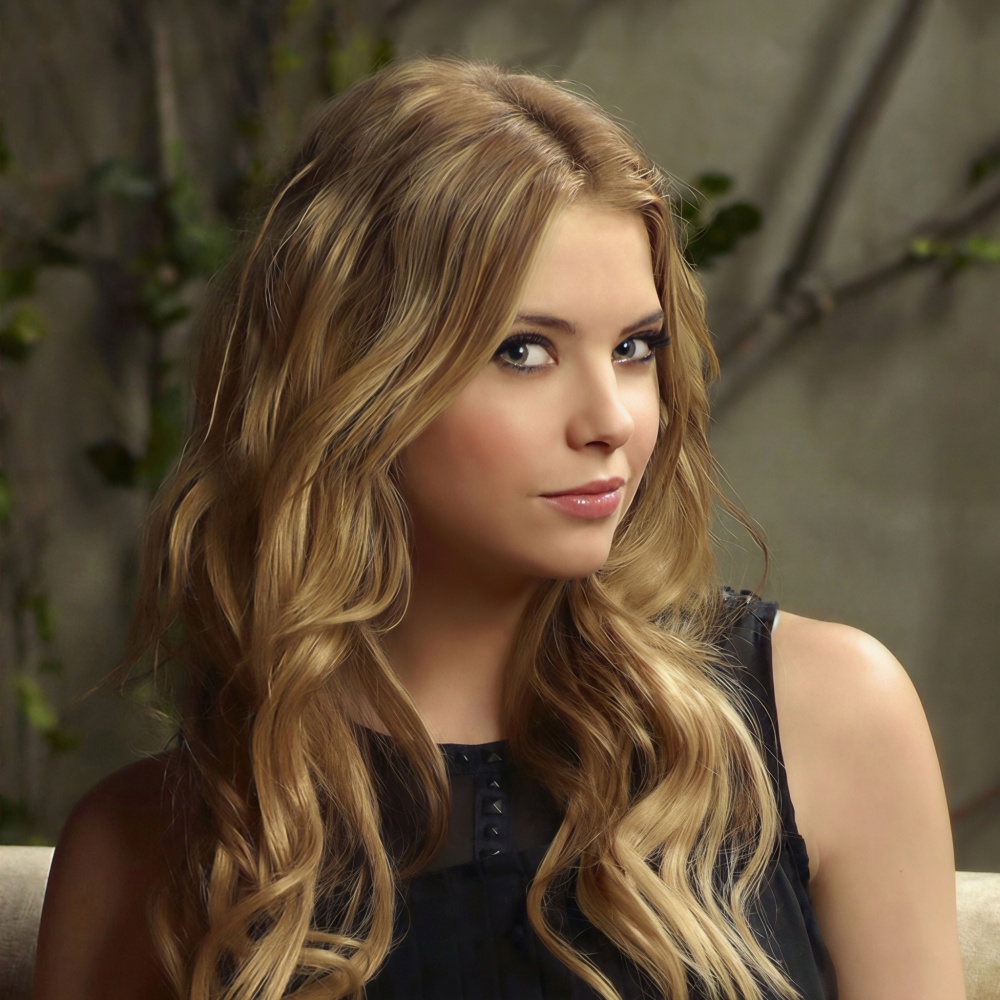 Ashley Benson
