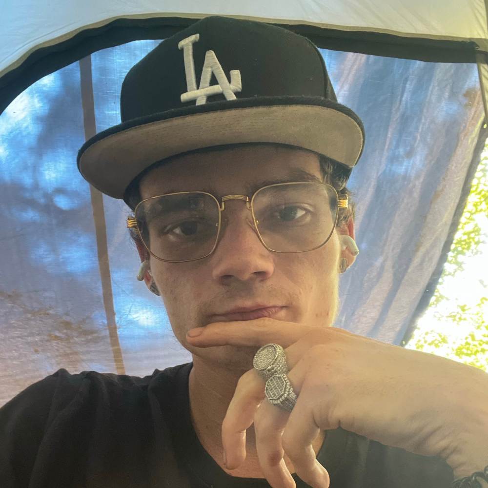 on da block still (Explicit)