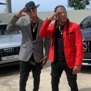 Dengarkan lagu Siempre Jefe nyanyian TONY MAN YOW dengan lirik