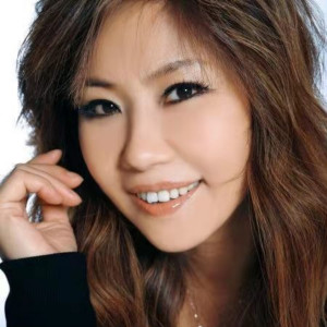 Listen to 感恩无限 song with lyrics from 李殊