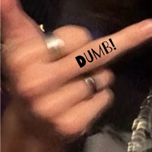 Kenix的專輯DUMB! (Explicit)