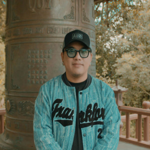 Dengarkan Anh Em Chí Cốt lagu dari Tô Gia Tuấn dengan lirik