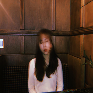 Dengarkan Drama lagu dari 이혜연 dengan lirik