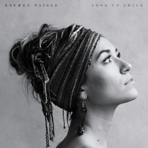 ดาวน์โหลดและฟังเพลง Still Rolling Stones พร้อมเนื้อเพลงจาก Lauren Daigle