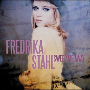 收聽Fredrika Stahl的So High歌詞歌曲