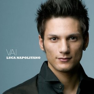 收聽Luca Napolitano的Mi manchi歌詞歌曲