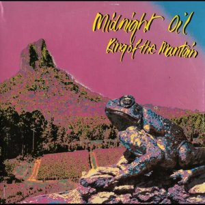 ดาวน์โหลดและฟังเพลง King Of The Mountain (Album Version) พร้อมเนื้อเพลงจาก Midnight Oil