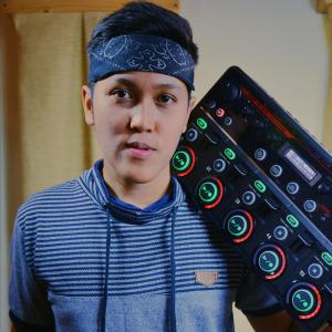 Dengarkan Never Back Down lagu dari Ichsan Beatbox dengan lirik