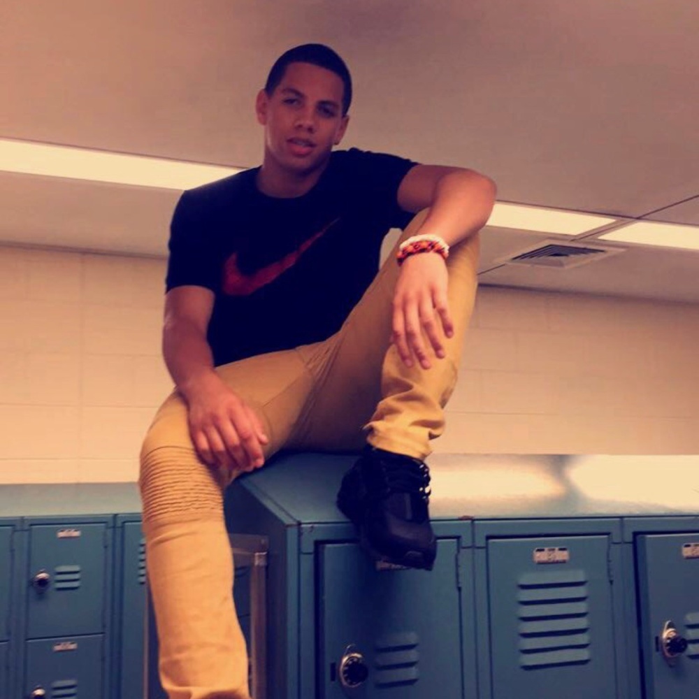 Money In My Socks (feat. Yuhng Efay & YUNG=$1CKO) (Explicit)