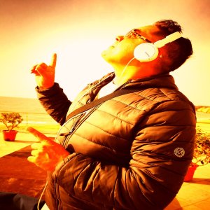 default playlist img