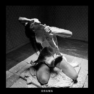 收聽Techno Para Dos的Little Drama歌詞歌曲