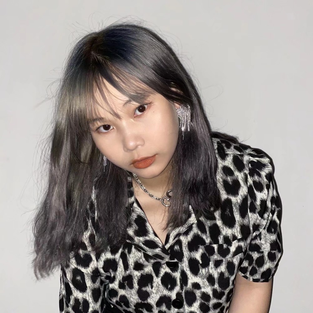 李娅菲