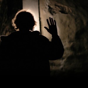 收聽Arda Doğan的Bitsin Gitsin!歌詞歌曲