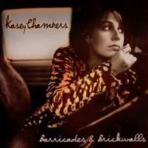 ดาวน์โหลดและฟังเพลง Barricades And Brickwalls พร้อมเนื้อเพลงจาก Kasey Chambers