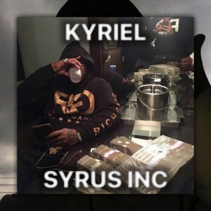 Dengarkan lagu Acemi nyanyian Nufrain dengan lirik